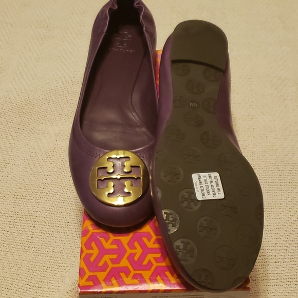 Shoes - Picture 2 of 2